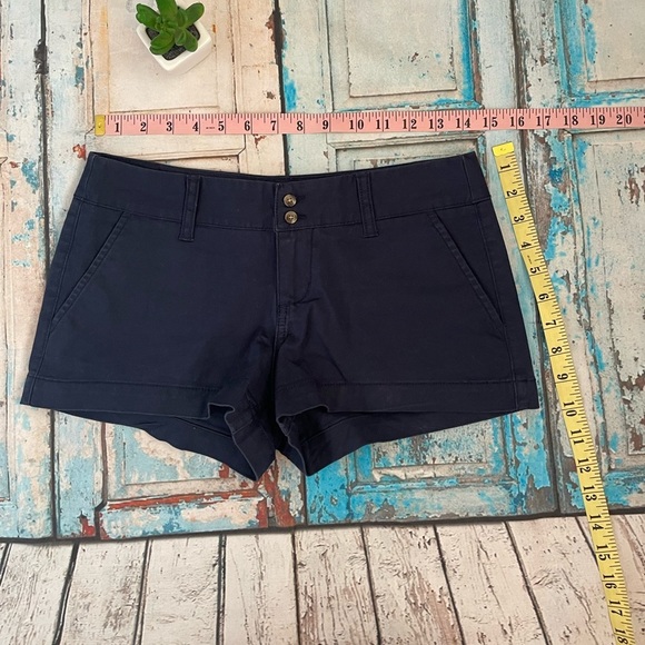 Navy blue shorts - Picture 4 of 4